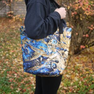 AOP TOTE Golden Blue